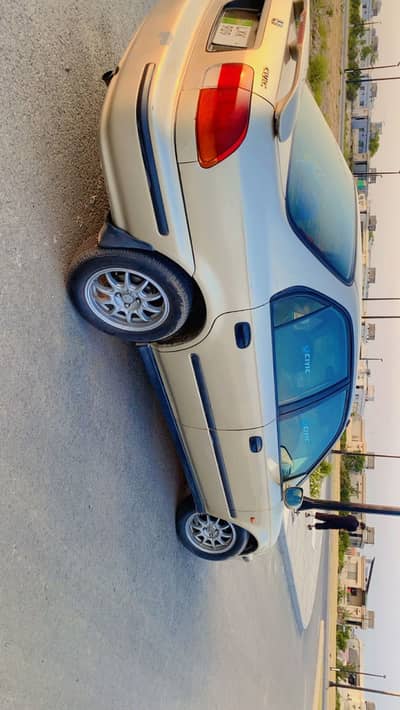 Honda civic EK 2K