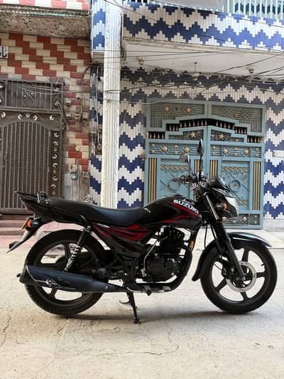 suzuki GR 150