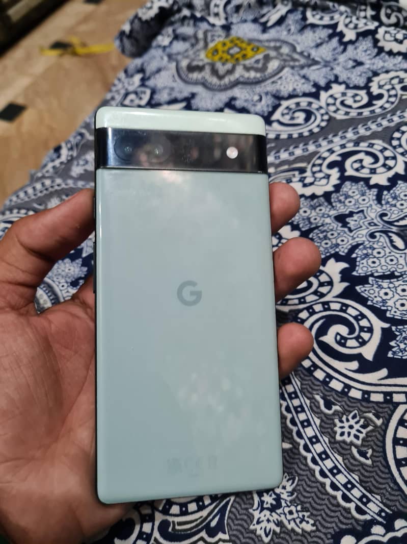 Google Pixel 6a 1