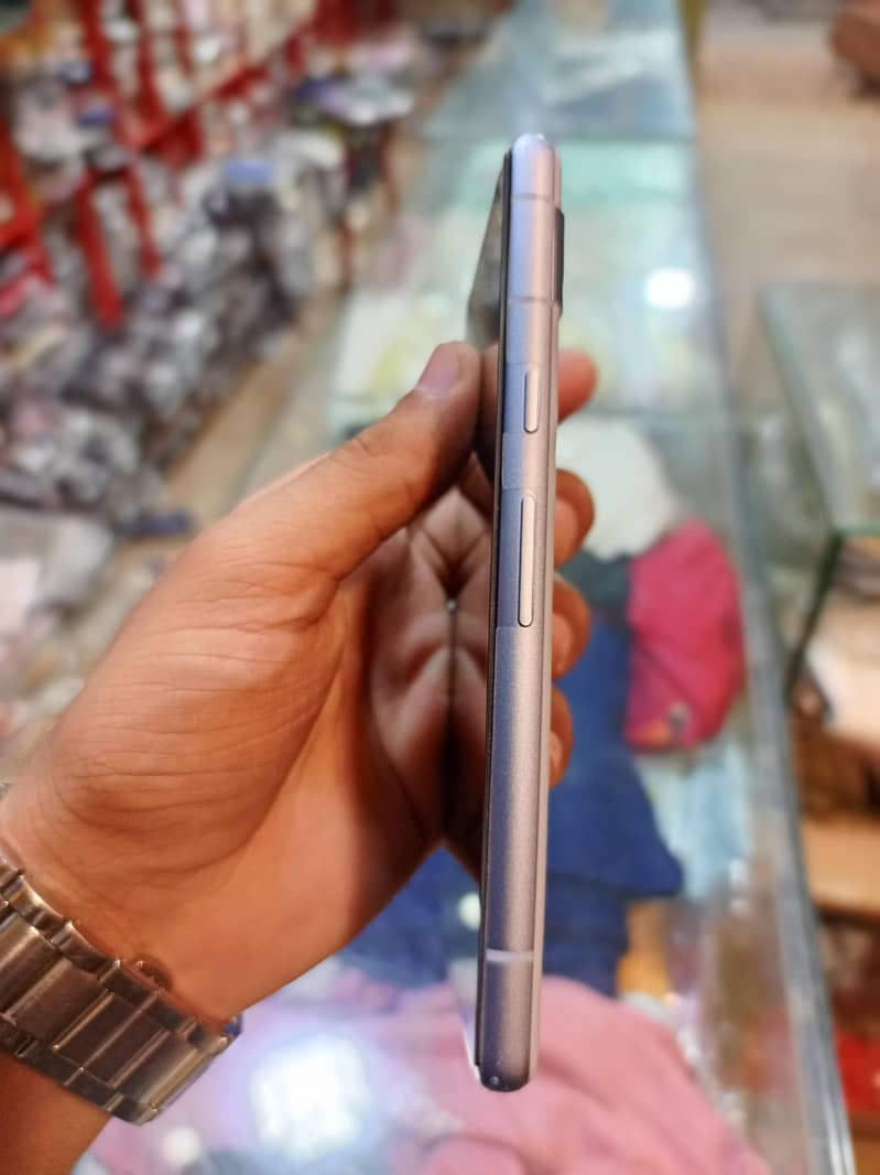 Google Pixel 7a 6