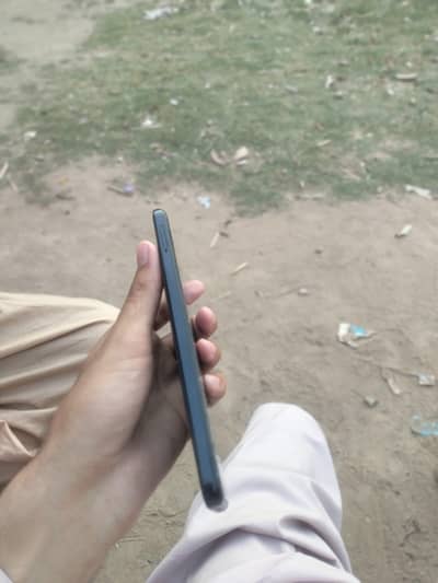 Xiaomi Redmi Note 11 WhatsApp rapta krn 03349662632