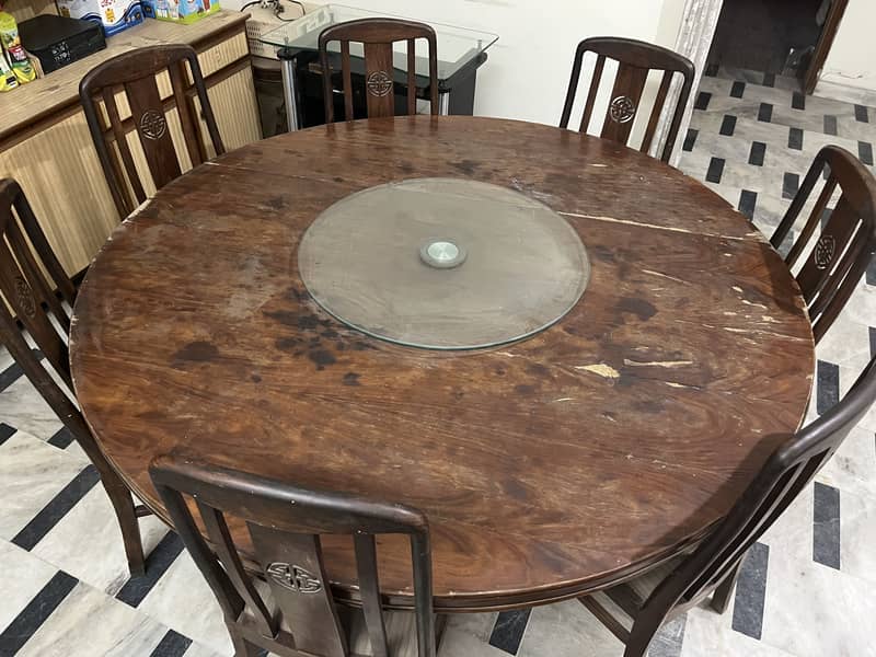 Solid Wood 8-Seater Round Dining Table 2