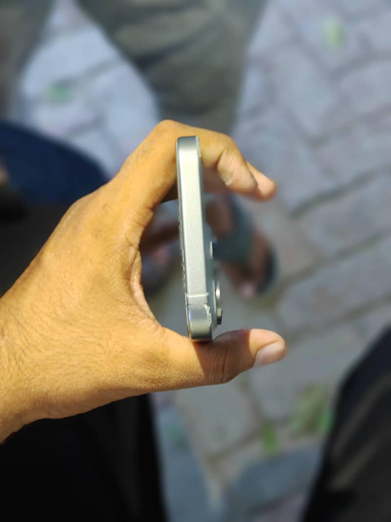 IPhone 15 Pro Max 6