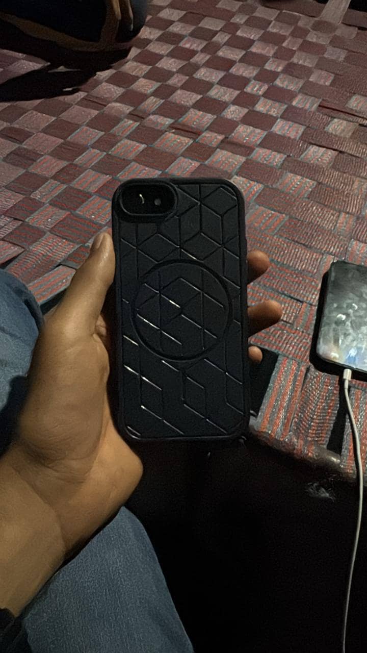 Apple iPhone 7 4