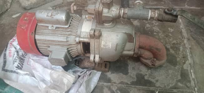 Lal Pump