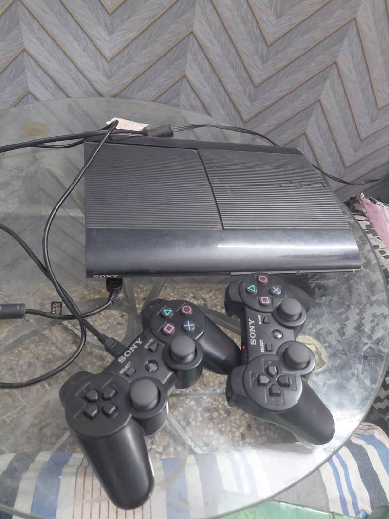 PS 3 slim 6
