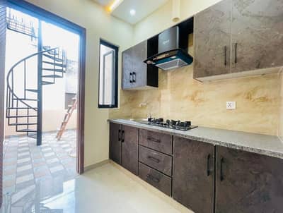 Brand New 5 Marla 3 Bed Double Storey Modern Design House Registry Intiqal Near Airport Road Bhatta Chowk (0335-5779339)