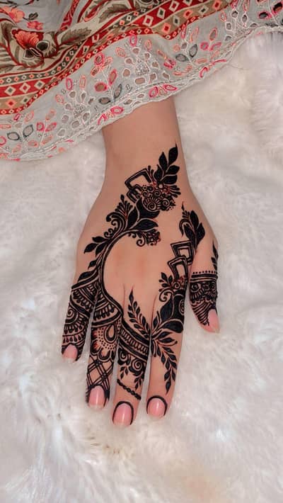 Bridal and Party Mehndi Bookings Open for June and July