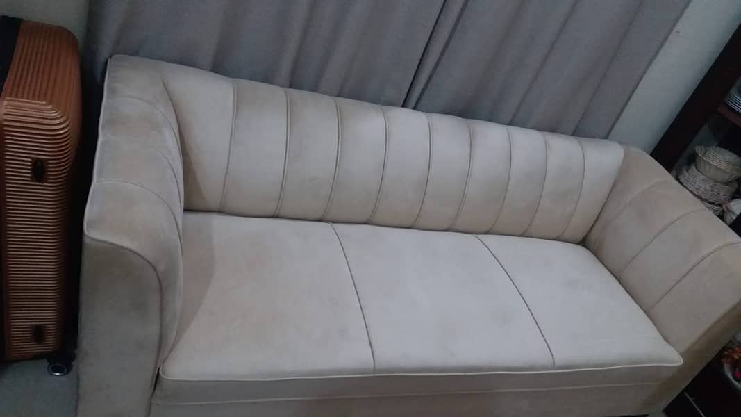 5 Seaters Sofa. 3