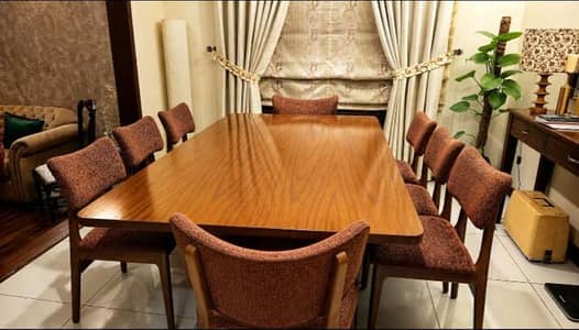 butterfly style dinning table