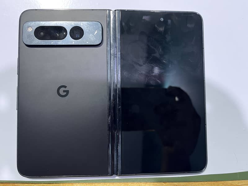 Google Pixel Fold 4
