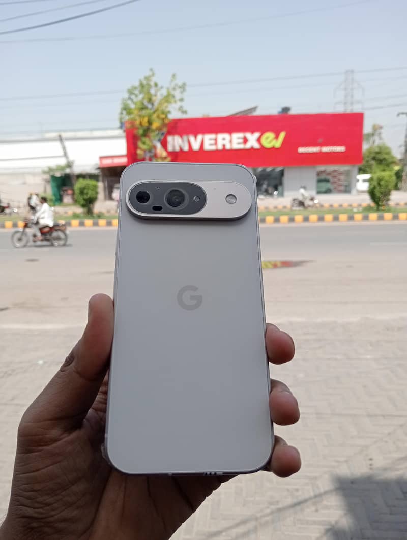 Google Pixel 9 0