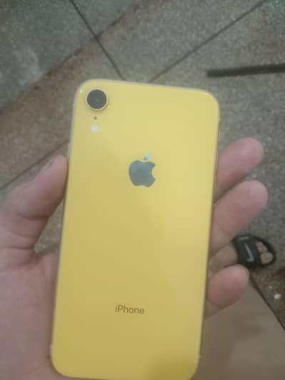 Apple iPhone XR