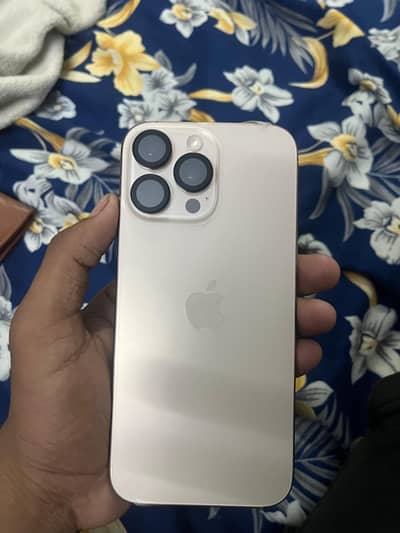 Apple iPhone 16 Pro Max