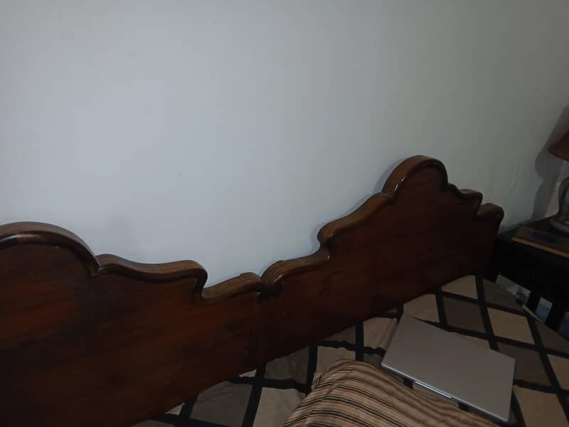2 single Bed 4