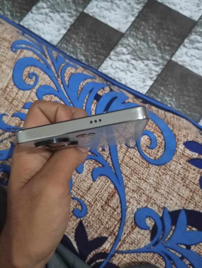 Tecno CAMON 20 4