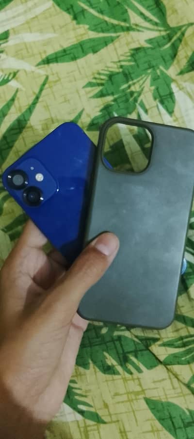 Apple iPhone 12 mini urgent sale waterpack