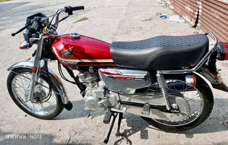 Honda CG 125 Model 2025 (Self Start) – Scratchless & Beautifully Maint