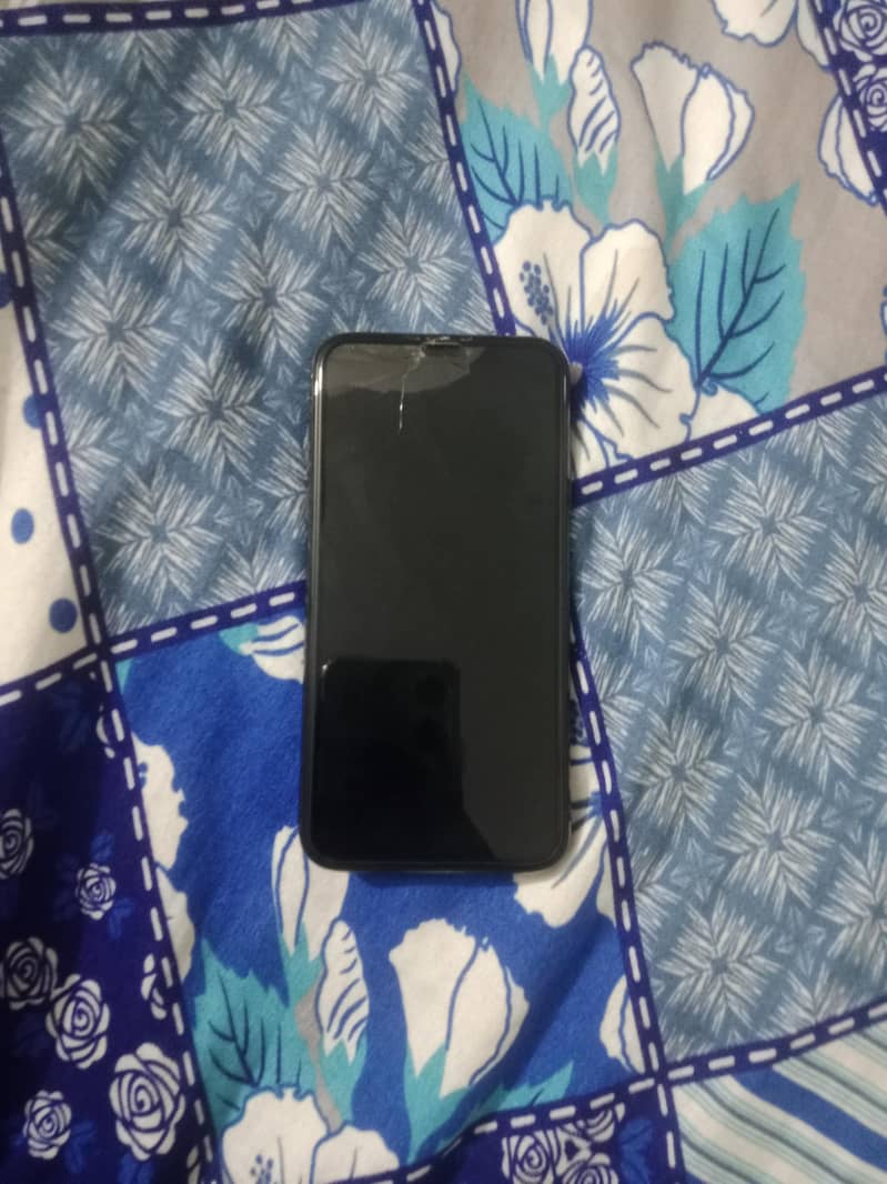 Apple iPhone X 3