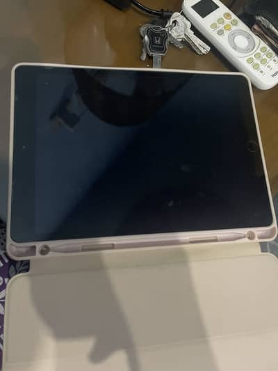 Apple iPhone 14 , iphone 12 pro golden , ipad 7th generation
