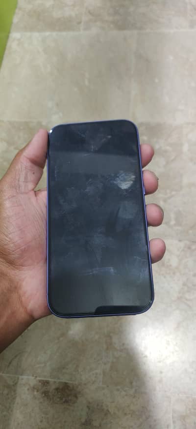 Apple iPhone 16