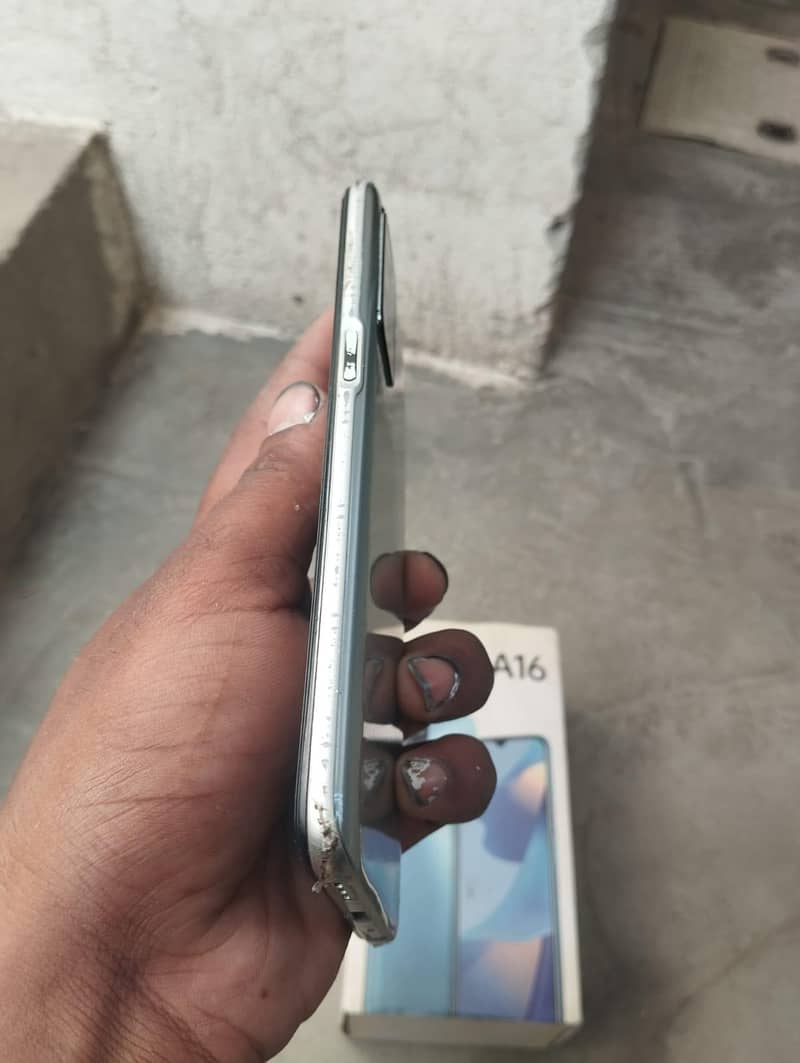 OPPO A16 10