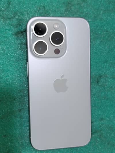 Apple iPhone 15 Pro