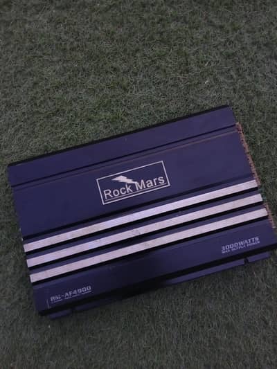 4 channel Rock Mars amplifier 3000 watts