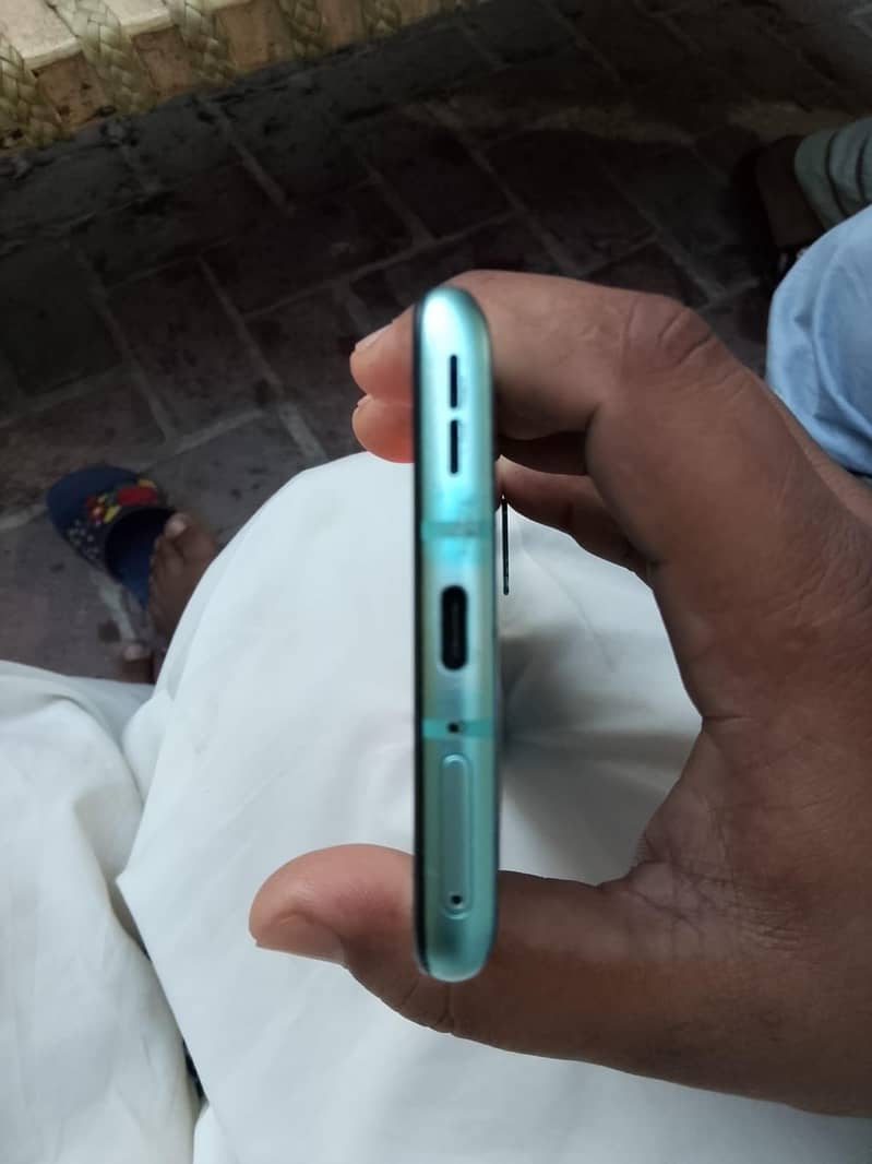 One Plus 8 4