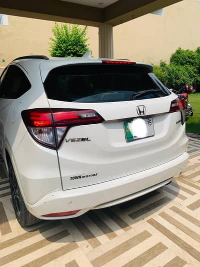 Honda Vezel 2015