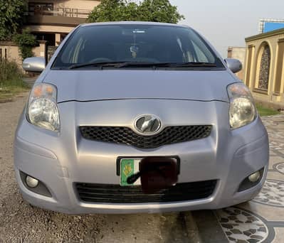 Toyota Vitz 2010