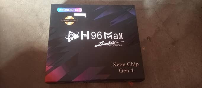 ANDROID TV BOX  NEW IN WARNTY