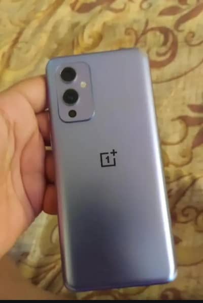 OnePlus 9 8,128
