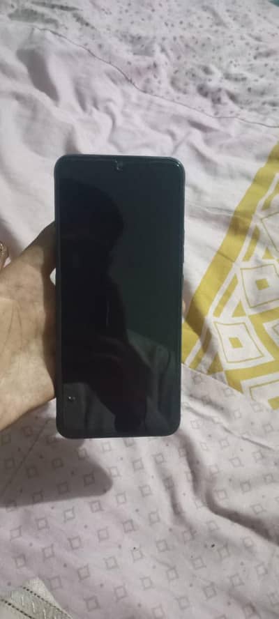 Tecno lc8 6GB ram128GB mamry