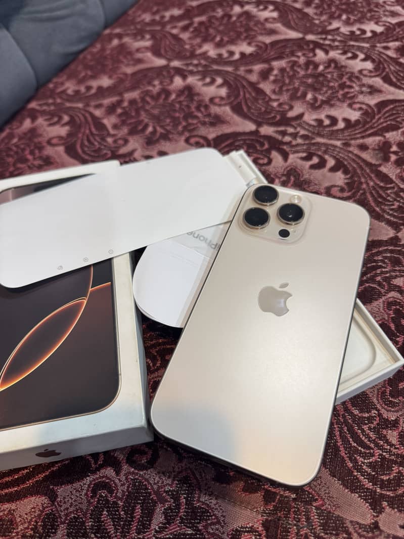 Iphone 16 pro max 0