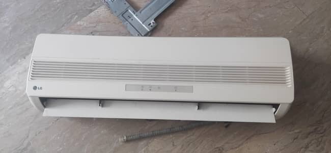 1 Ton LG AC
