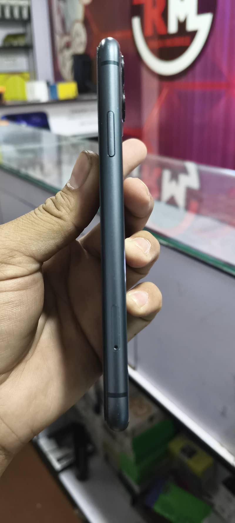 Apple iPhone 11 1