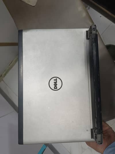 Dell  latitude 3330