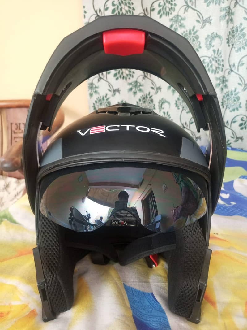 VECTOR HILMET 2