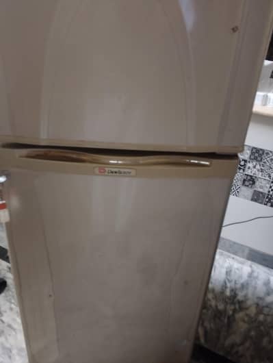 Dewlance fridge model no 9170
