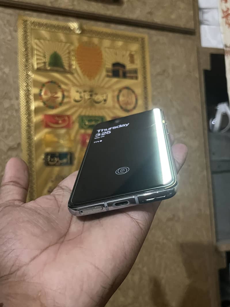 One Plus 8T 1