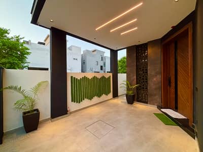 Beautiful 5 Marla Family House for Rent