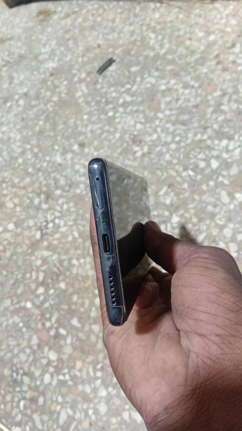 Tecno 5