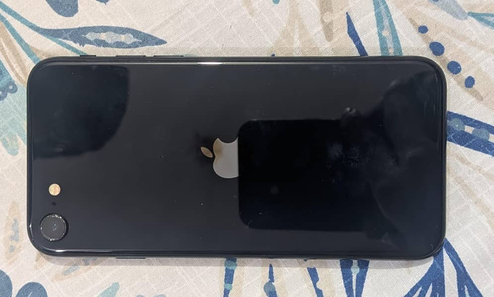 IPhone SE3 3