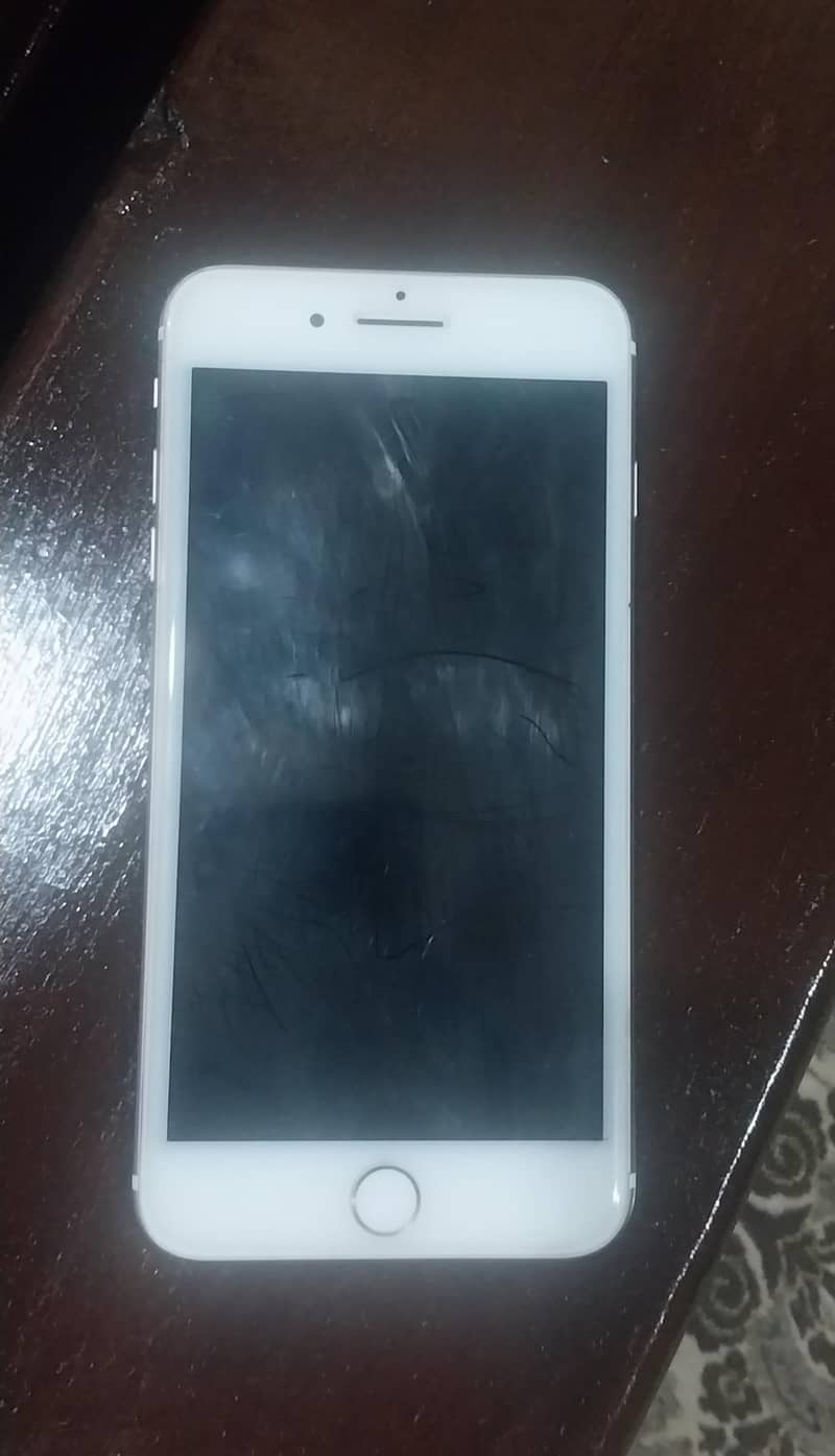 Apple iPhone 7 2
