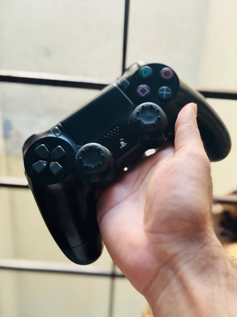 Playstation 4 Controller 0