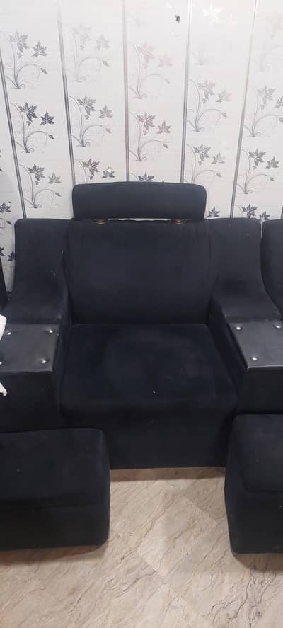 salon chairs