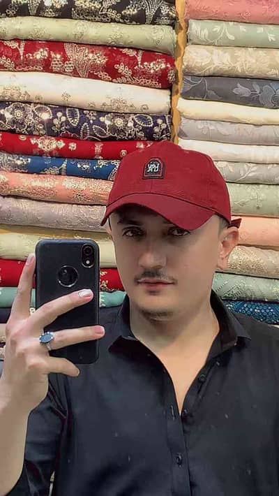 Hamza Khan 