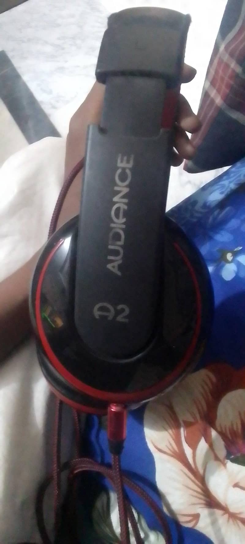 headphone 1