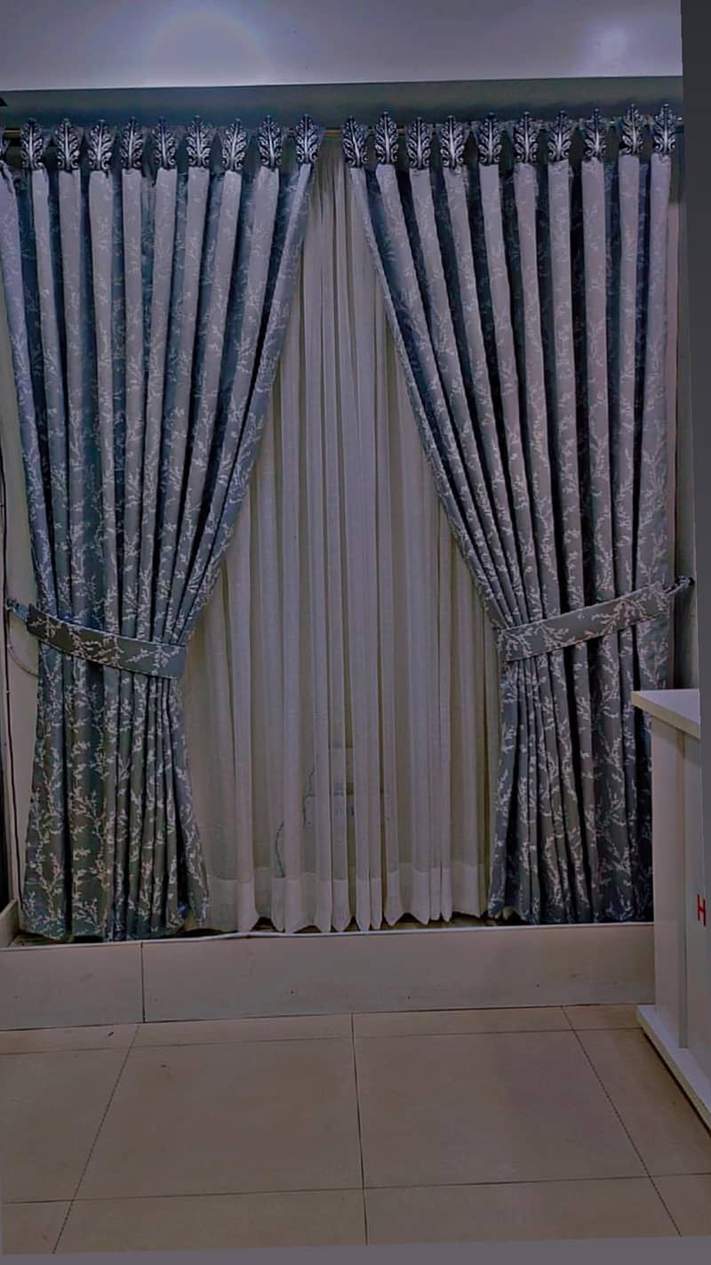 PARDA WINDOW 2